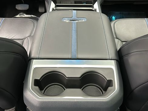 Used 2026 Ford F450 Platinum image 39