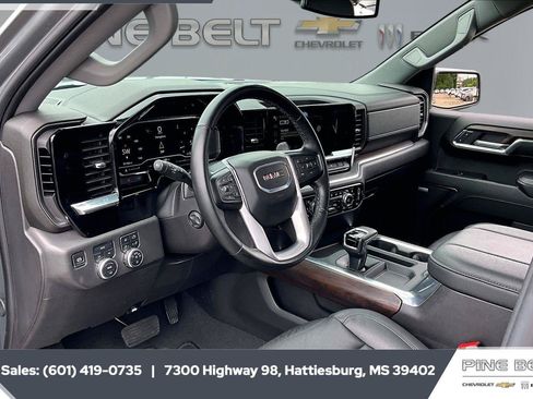 Used 2024 GMC Sierra 1500 SLT w/ SLT Premium Plus Package AWD/4WD image 13
