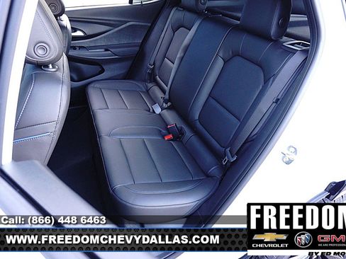 New 2026 Buick Envista Sport Touring image 14