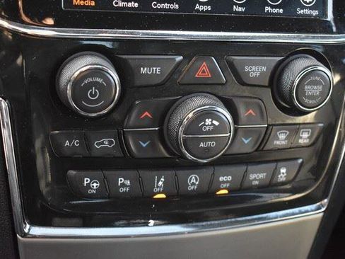 Used 2021 Jeep Grand Cherokee Limited w/ Quick Order Package 28K 80th AWD/4WD image 36