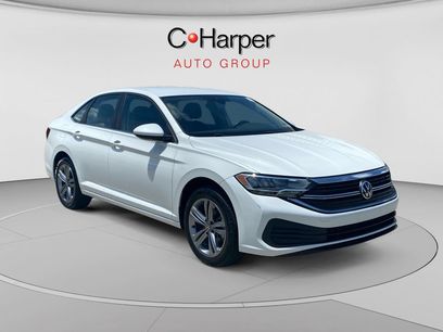 Used 2023 Volkswagen Jetta SE