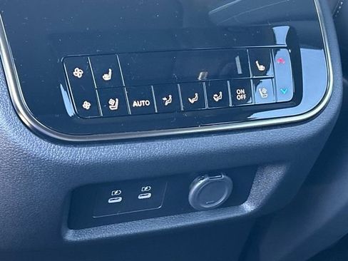 New 2026 INFINITI QX80 Autograph w/ Premium Cargo Package AWD/4WD image 23