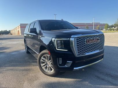 Used 2021 GMC Yukon XL SLT w/ SLT Premium Package