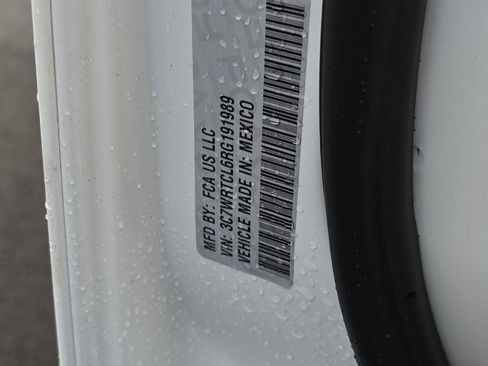 Used 2024 RAM 3500 SLT w/ Quick Order Package 2YG SLT image 39