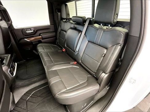 Used 2022 Chevrolet Silverado 2500 High Country w/ Safety Package II AWD/4WD image 19
