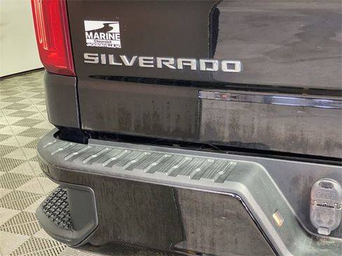 Used 2019 Chevrolet Silverado 1500 RST w/ All-Star Edition image 37