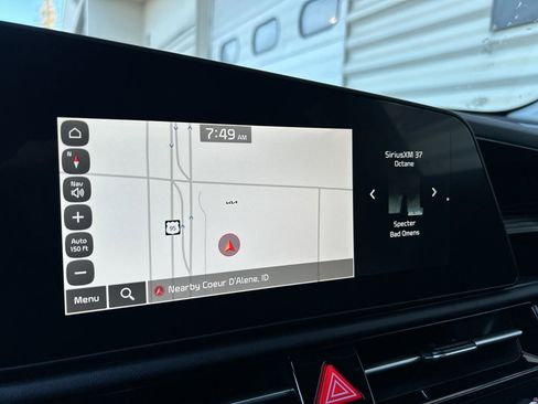 New 2025 Kia Niro EX image 20