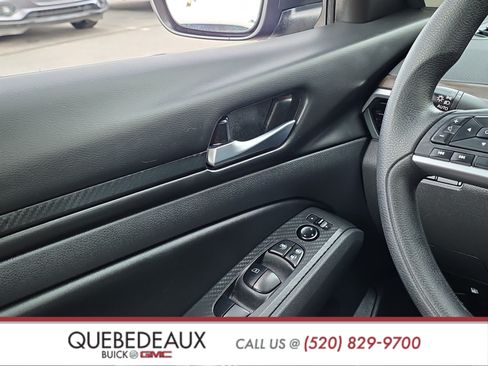 Used 2025 Nissan Altima 2.5 SV FWD image 22