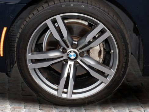 Used 2016 BMW 740i 740i image 38