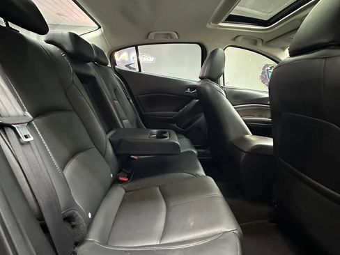Used 2017 MAZDA MAZDA3 Grand Touring FWD image 25