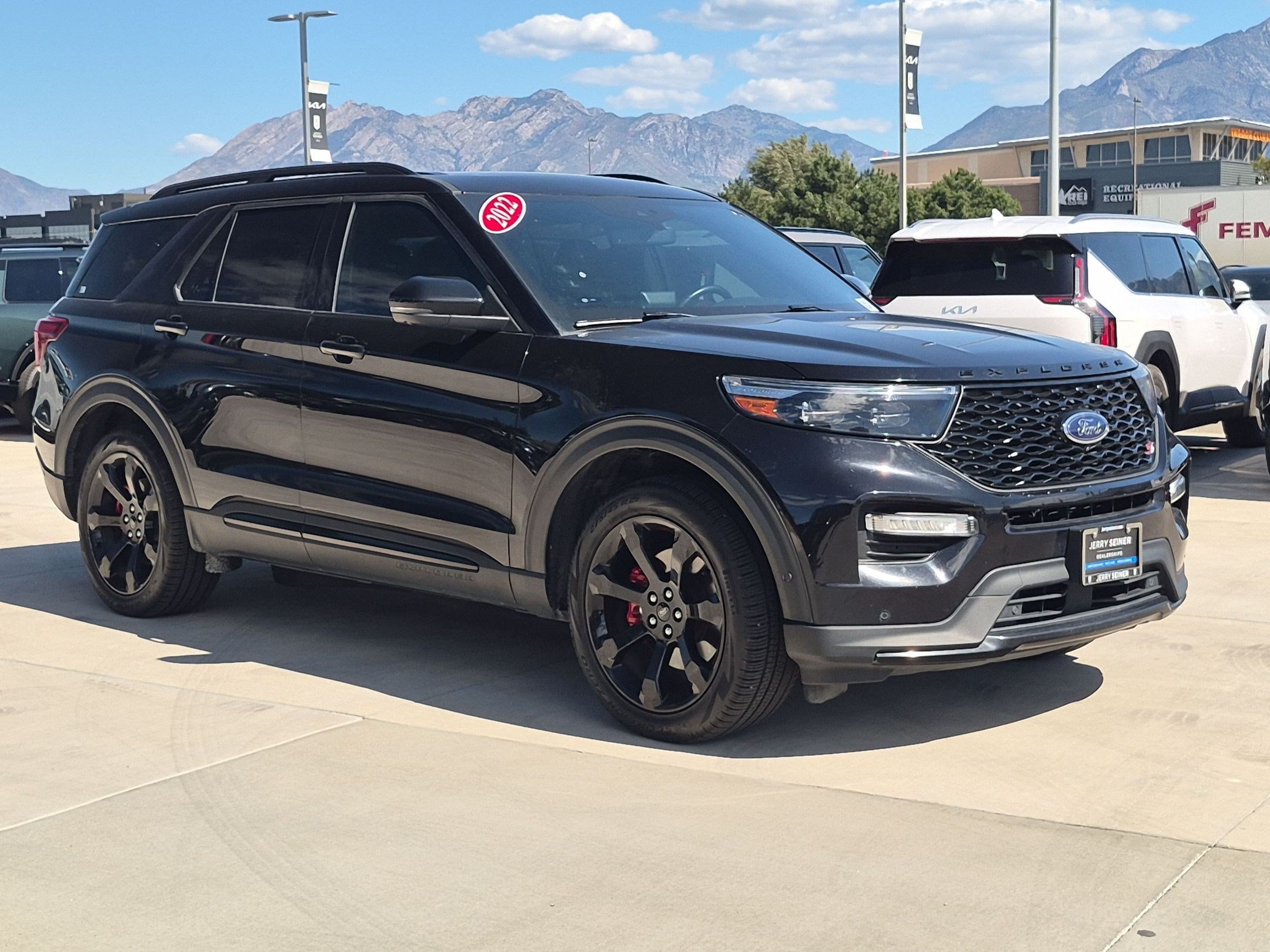 Used 2022 Ford Explorer ST w/ Equipment Group 401A AWD/4WD image 7