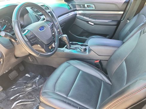 Used 2017 Ford Explorer Sport AWD/4WD image 12