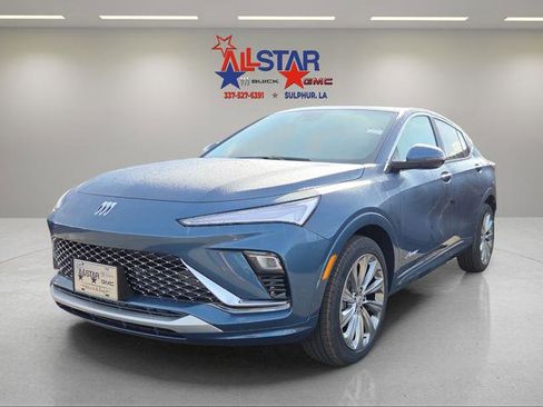 New 2026 Buick Envista Avenir image 3