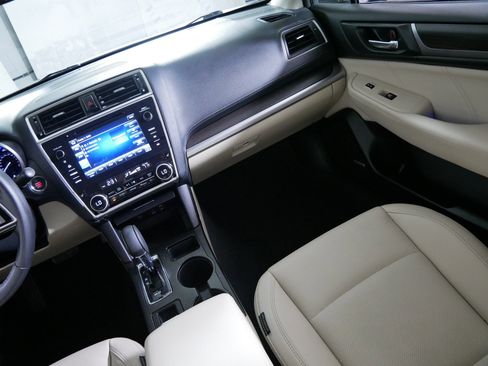 Used 2018 Subaru Legacy 2.5i Limited w/ Popular Package #2A AWD/4WD image 11