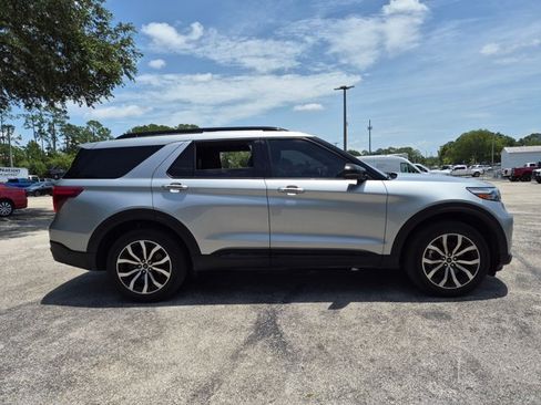 Used 2020 Ford Explorer ST w/ Premium Technology Package AWD/4WD image 4