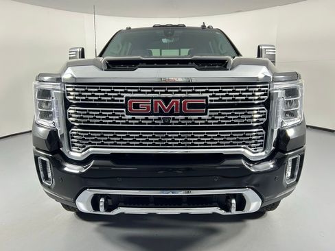 Used 2021 GMC Sierra 2500 Denali w/ Denali Ultimate Package image 2