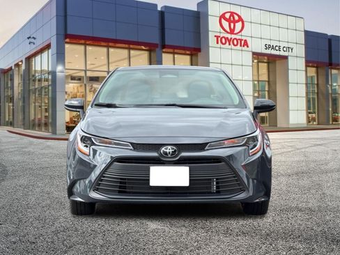 New 2026 Toyota Corolla LE FWD image 9