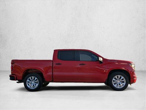 Used 2023 Chevrolet Silverado 1500 Custom image 4