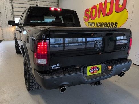 Used 2022 RAM 1500 Classic Warlock AWD/4WD image 32