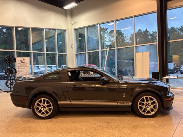 Used 2007 Ford Mustang Shelby GT500 RWD image 7