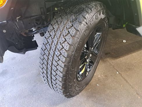 Used 2021 Jeep Wrangler Unlimited Sahara w/ Uconnect 4C Nav & Sound Group image 29