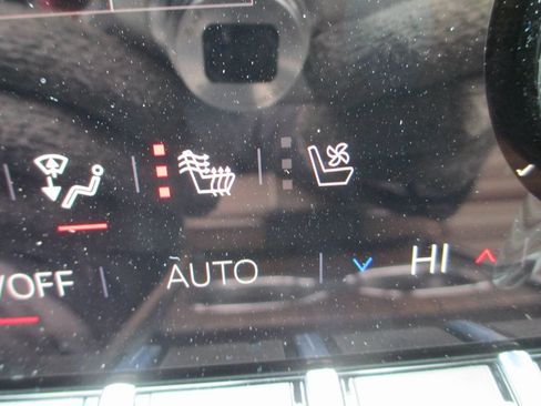 New 2026 GMC Acadia Denali Ultimate AWD/4WD image 19