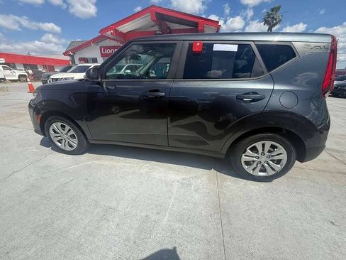 Used 2020 Kia Soul LX FWD image 7