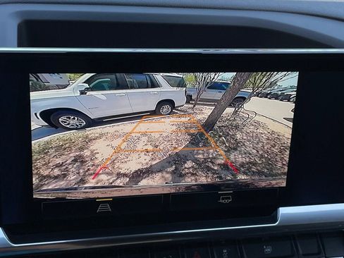 Used 2025 Chevrolet Silverado 1500 LT image 19