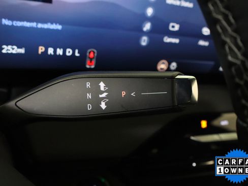 Used 2025 Buick Enclave Sport Touring image 29