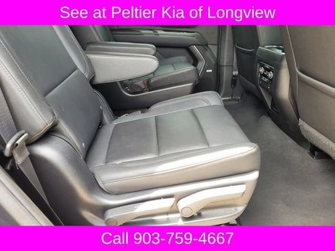 Used 2022 Chevrolet Tahoe LT w/ Luxury Package AWD/4WD image 13