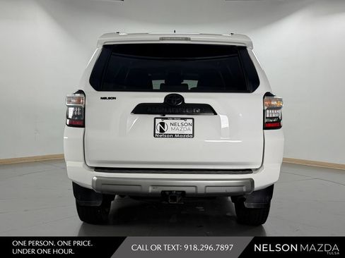 Used 2023 Toyota 4Runner TRD Off-Road Premium AWD/4WD image 7