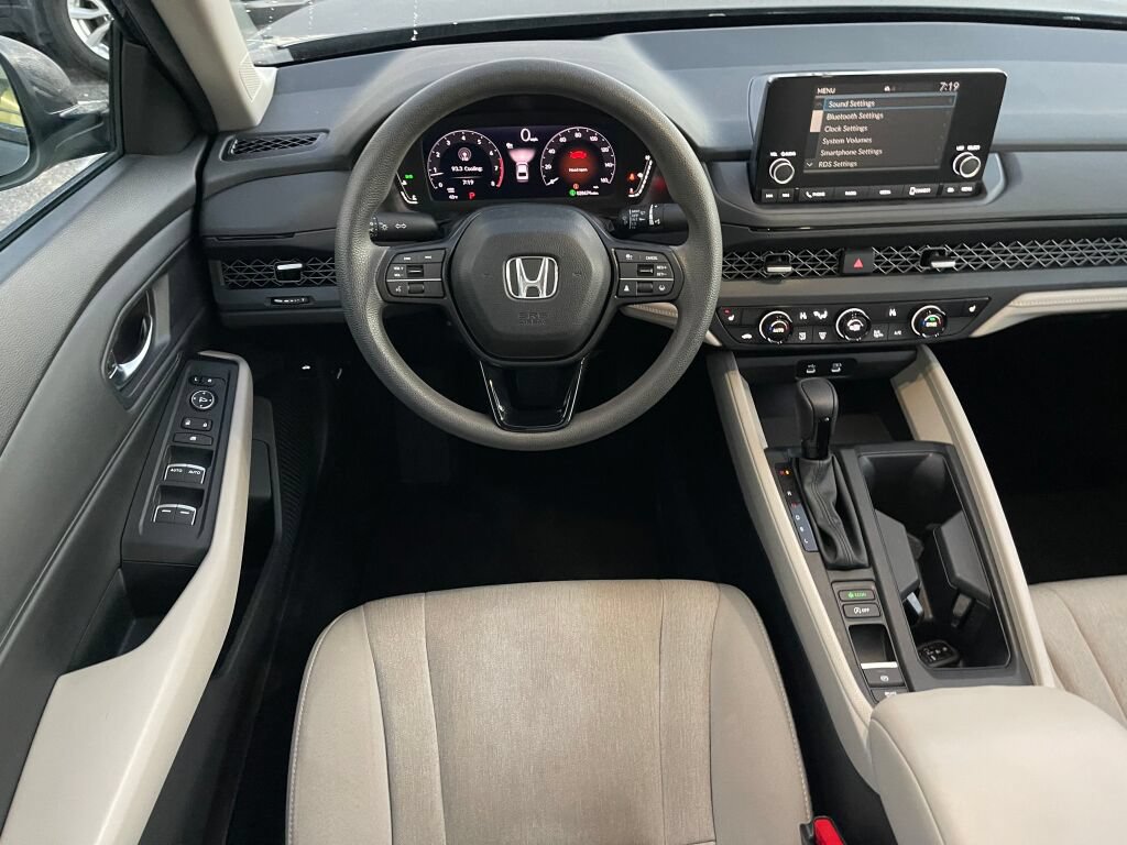Certified 2024 Honda Accord EX image 2