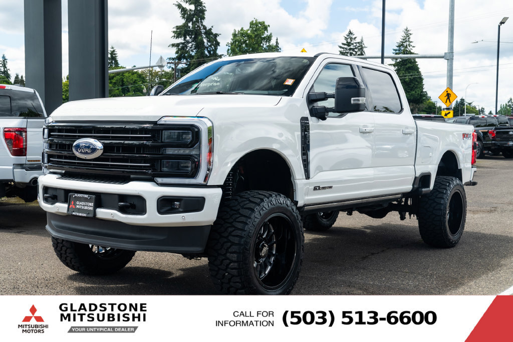 Used 2025 Ford F350 Platinum AWD/4WD image 4