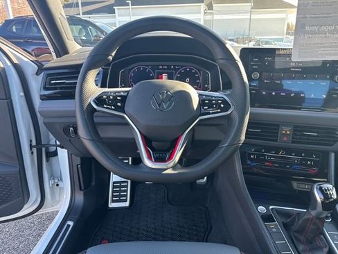 Certified 2025 Volkswagen Jetta GLI Autobahn w/ GLI Black Package image 17