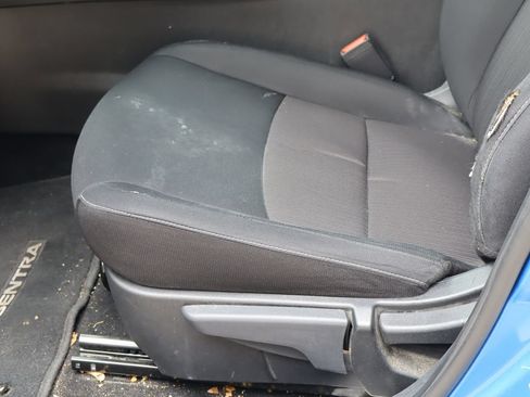 Used 2022 Nissan Sentra SV w/ All-Weather Package FWD image 14