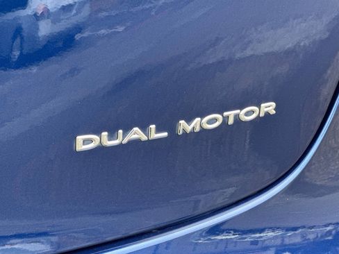 Used 2022 Tesla Model 3 Long Range AWD/4WD image 31