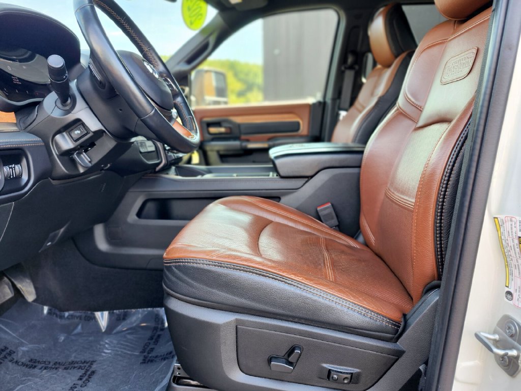Used 2024 RAM 2500 Limited AWD/4WD image 18
