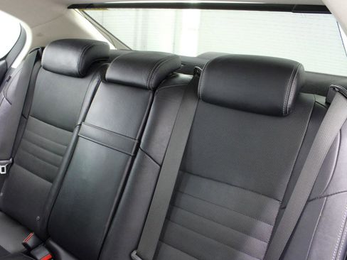 Used 2016 Lexus GS 350 AWD w/ Premium Package image 39