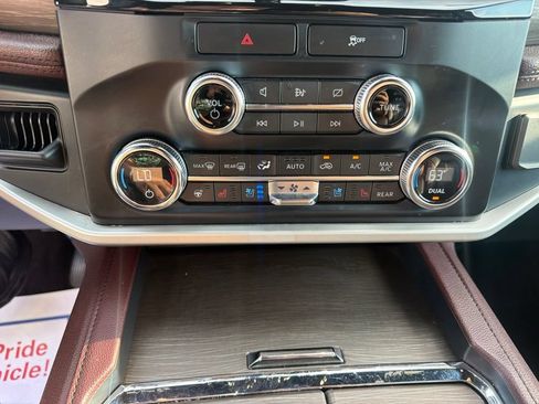 Used 2022 Ford Expedition Limited AWD/4WD image 35