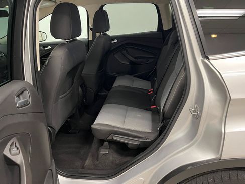 Used 2017 Ford Escape SE AWD/4WD image 25