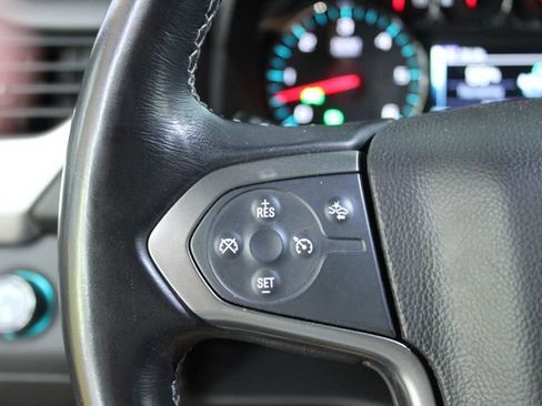 Used 2019 Chevrolet Tahoe LT w/ Z71 Midnight Edition AWD/4WD image 16