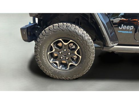 Used 2021 Jeep Wrangler Unlimited Rubicon 4xe w/ Steel Bumper Group AWD/4WD image 41
