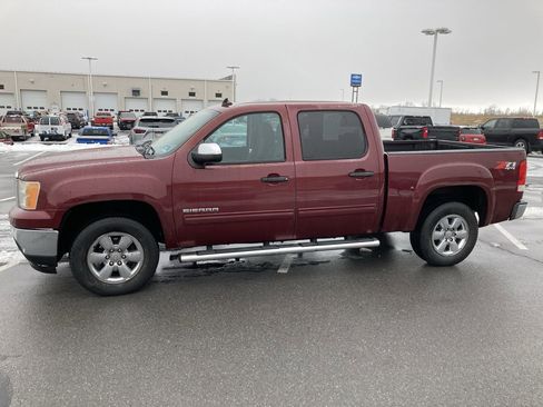 Used 2013 GMC Sierra 1500 SLE w/ Power Tech Package image 4