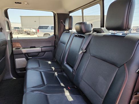 Used 2023 Ford F150 Lariat AWD/4WD image 9
