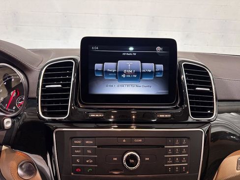 Used 2016 Mercedes-Benz GLE 350 4MATIC image 38