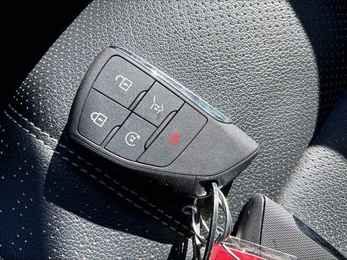 Used 2025 Chevrolet Traverse High Country w/ LPO, Floor Liner Package image 11