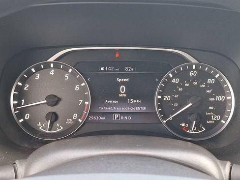 Certified 2023 Nissan Frontier SV w/ Tow Package RWD image 13