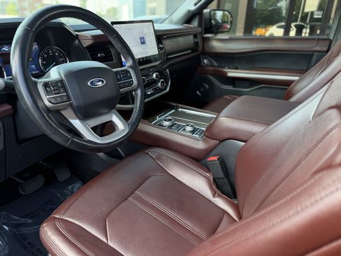 Used 2022 Ford Expedition Max Limited AWD/4WD image 10