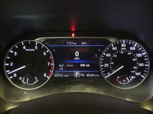 Used 2024 Nissan Sentra SR FWD image 23