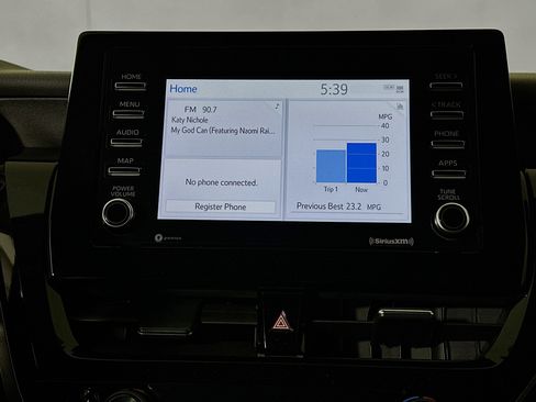 Used 2024 Toyota Camry SE image 23